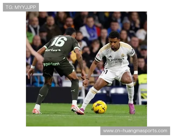 赫罗纳1-1逼平皇马,中卫阿尔瑙获评7.5分 赫罗纳1-1逼平皇马,中卫阿尔瑙获评7.5分